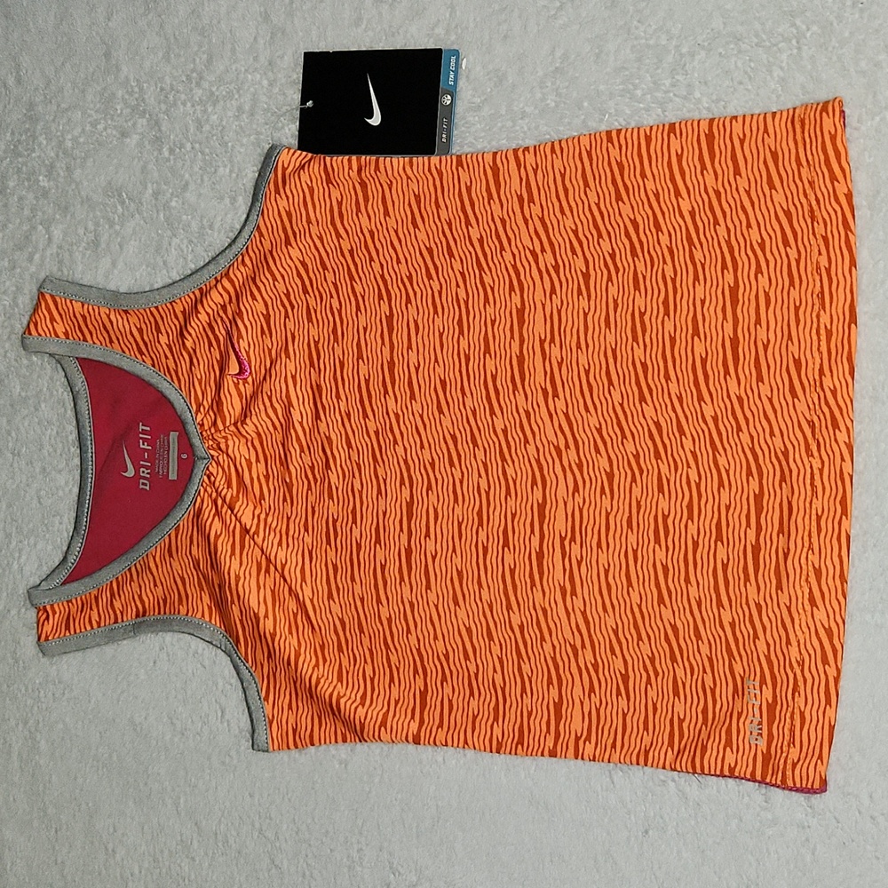 NWT Nike